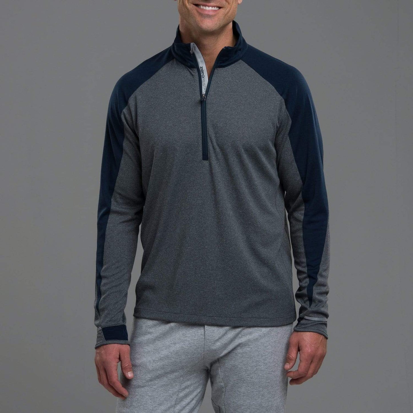 Z425 1/4 Zip Pullover - Zero Restriction